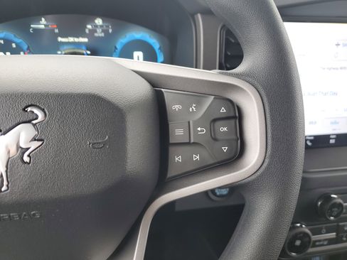 New 2025 Ford Bronco 4-Door image 24