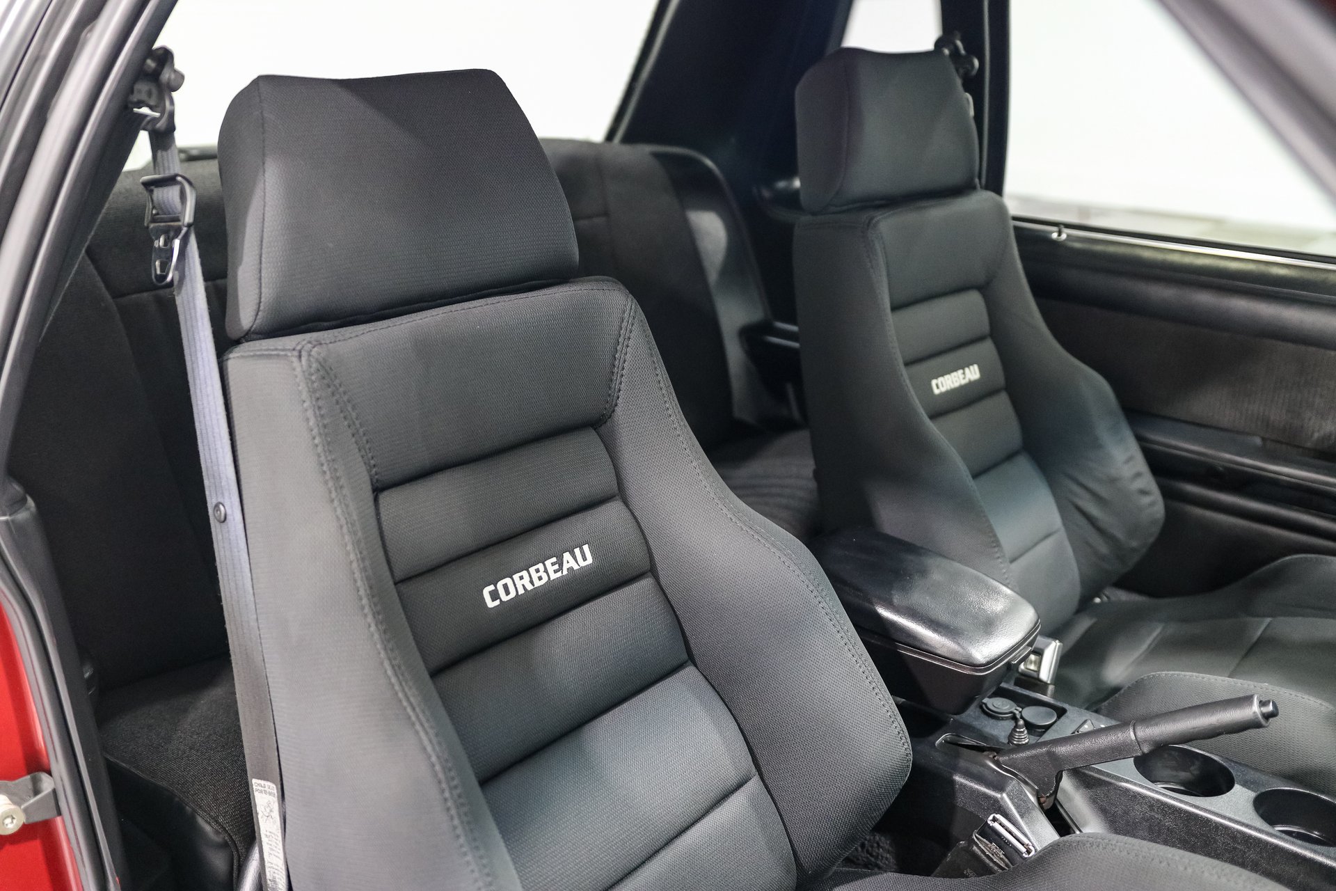 Used 1990 Ford Mustang LX RWD image 15