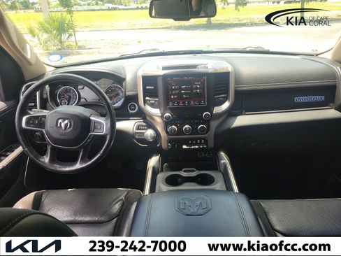 Used 2019 RAM 1500 Laramie RWD image 18
