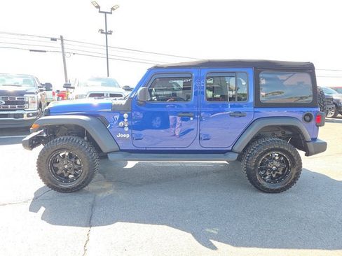 Used 2019 Jeep Wrangler Unlimited Sport S AWD/4WD image 3