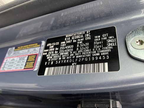 Certified 2023 Kia Sorento SX image 18