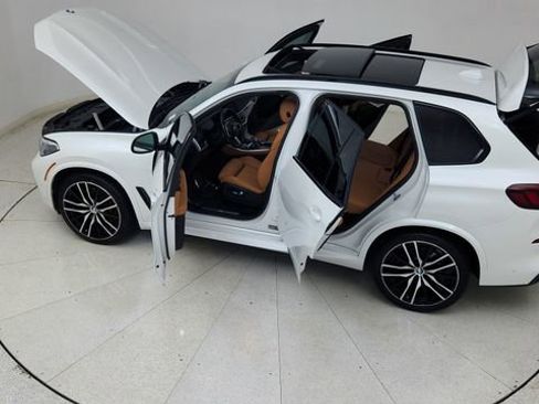 Used 2023 BMW X5 sDrive40i w/ Executive Package image 84