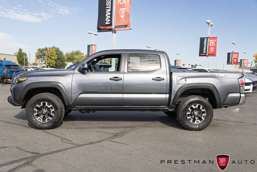Used 2023 Toyota Tacoma TRD Off-Road AWD/4WD image 17
