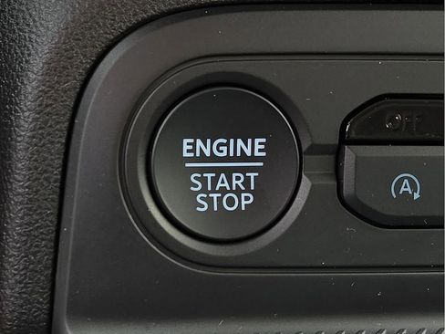 Used 2025 Ford Bronco Sport Outer Banks w/ Sasquatch Outer Banks Package AWD/4WD image 29