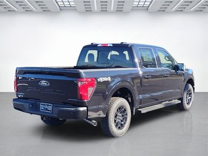 New 2025 Ford F150 XLT w/ Equipment Group 302A MID