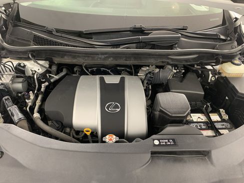 Used 2021 Lexus RX 350L Luxury w/ Accessory Package image 9