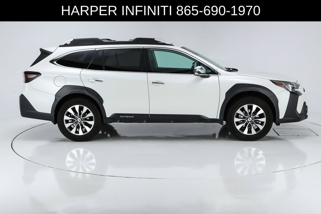 Used 2023 Subaru Outback Touring XT AWD/4WD image 11