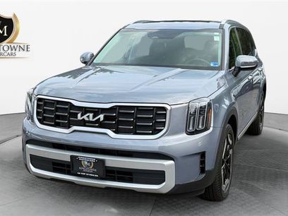 Used 2025 Kia Telluride S