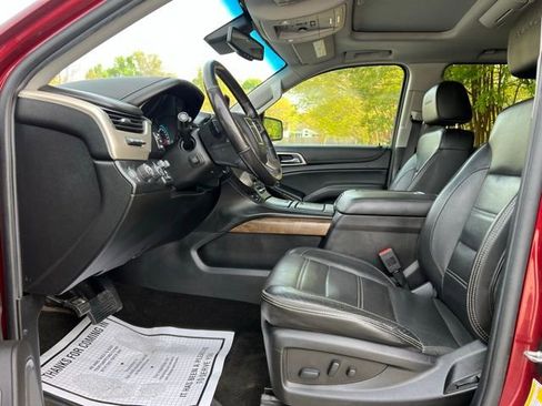 Used 2018 GMC Yukon Denali w/ Open Road Package AWD/4WD image 10