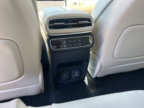 New 2026 Genesis GV80 3.5T Prestige image 17