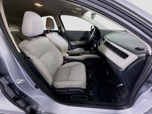 Used 2022 Honda HR-V LX image 28