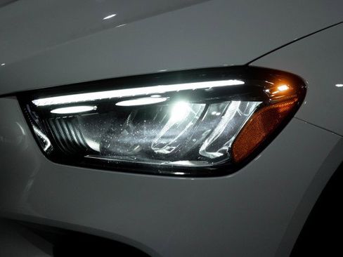 Certified 2025 Mercedes-Benz GLE 350 350 4MATIC&reg; SUV image 8