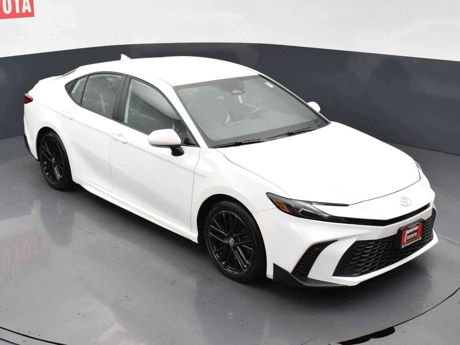 Used 2025 Toyota Camry SE FWD image 22