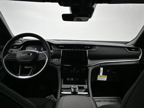 New 2026 Jeep Grand Cherokee Laredo X image 20