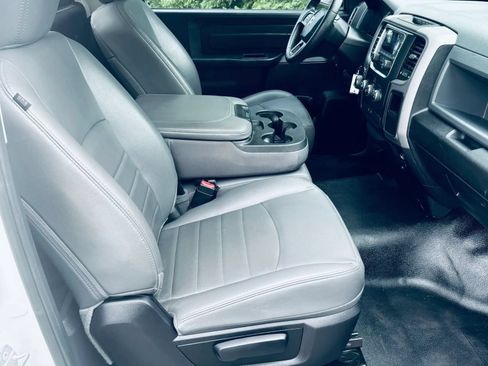 Used 2017 RAM 1500 Tradesman RWD image 22