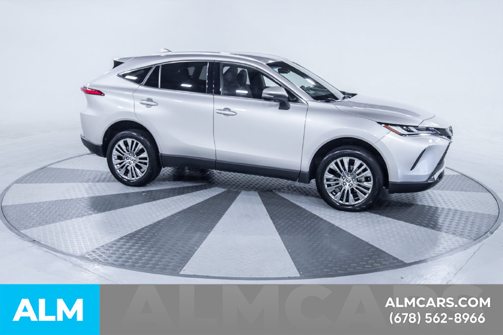 Used 2023 Toyota Venza Limited AWD/4WD image 13