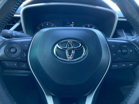 Used 2024 Toyota Corolla SE image 16