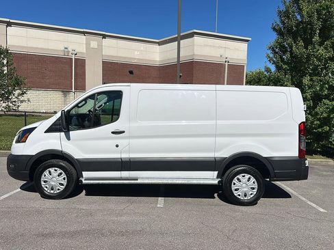Certified 2025 Ford Transit 250 Low Roof w/ Exterior Upgrade Package RWD image 2