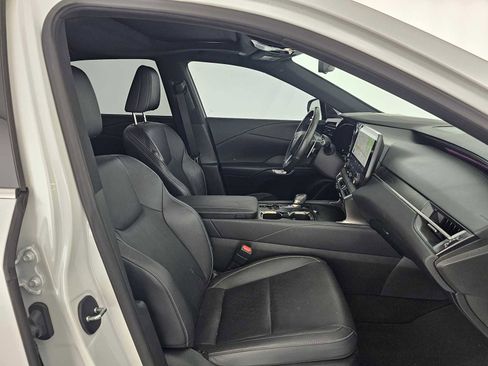 Used 2023 Lexus RX 350 Premium Plus w/ Cold Area Package FWD image 10