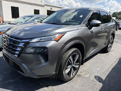 Used 2024 Nissan Rogue SL