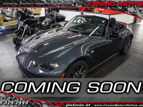 Used 2017 MAZDA MX-5 Miata Club RWD image 1