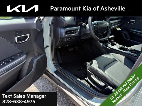 New 2026 Kia K4 EX FWD image 17