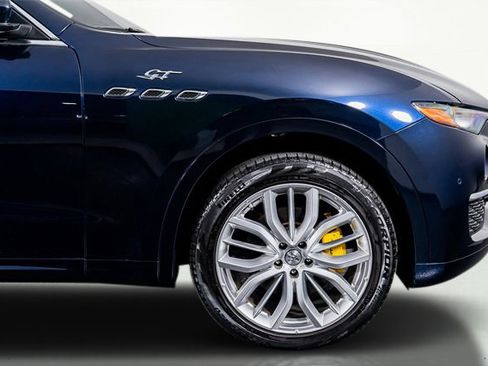 Used 2022 Maserati Levante GT image 6