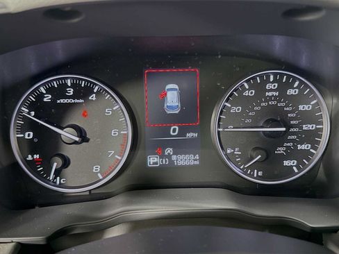 Used 2024 Subaru Crosstrek 2.5i Limited AWD/4WD image 10