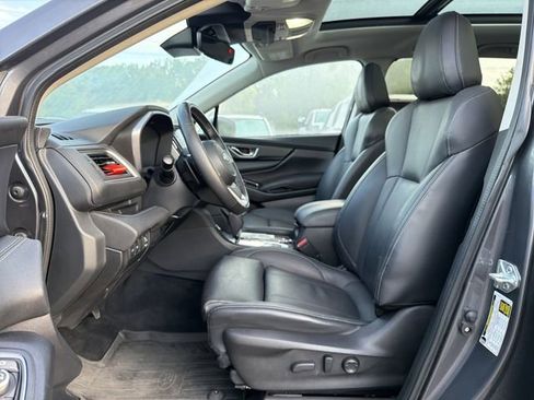 Used 2023 Subaru Ascent Limited w/ Technology Package AWD/4WD image 11