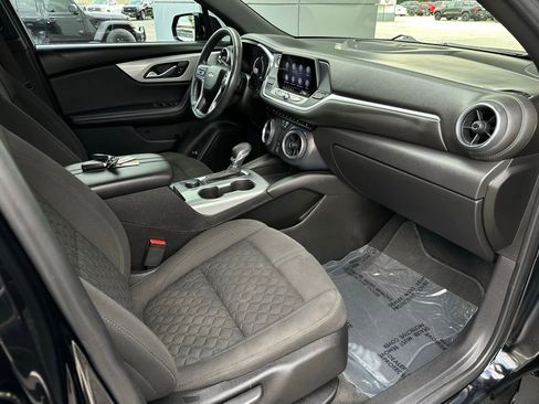 Used 2021 Chevrolet Blazer LT FWD image 15