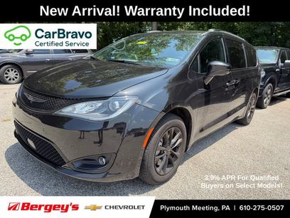 Used 2020 Chrysler Pacifica Touring-L