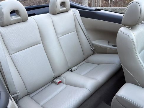 Used 2008 Toyota Solara SLE image 28