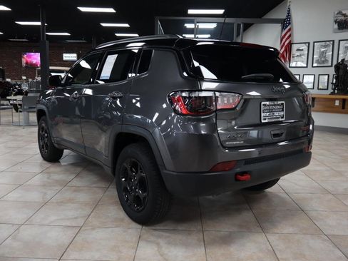 Used 2024 Jeep Compass Trailhawk AWD/4WD image 4