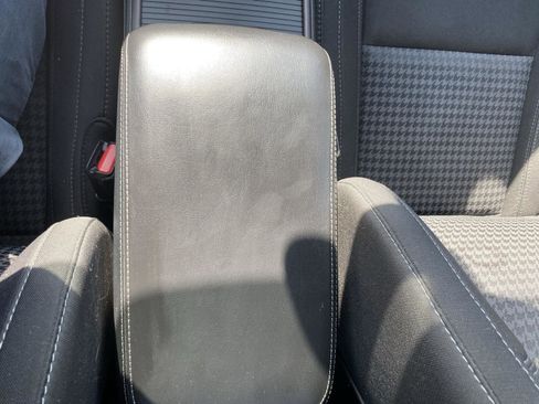 Used 2018 Dodge Charger GT image 24