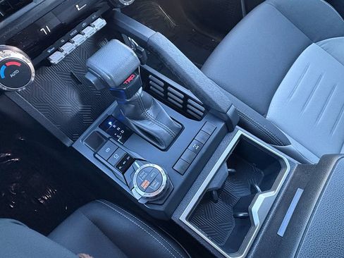 Used 2024 Toyota Tacoma TRD Off-Road image 25