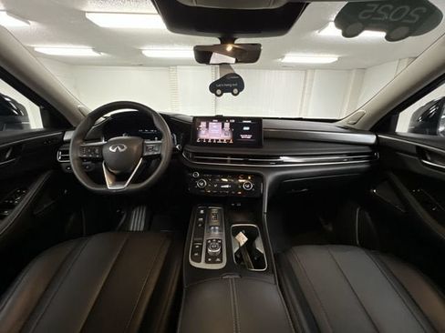 Used 2025 INFINITI QX60 Luxe FWD image 21