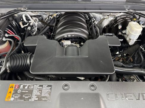 Used 2018 Chevrolet Tahoe Premier AWD/4WD image 56