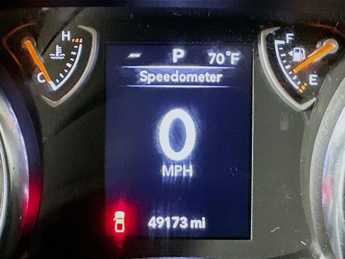 Used 2022 Jeep Gladiator Sport image 18