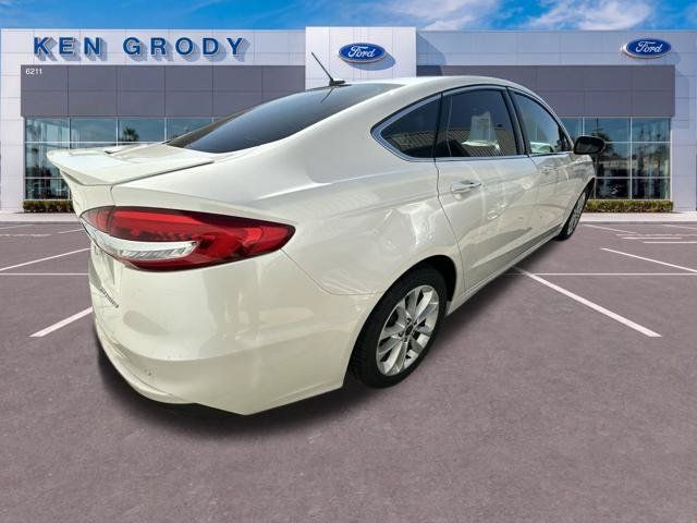 Used 2019 Ford Fusion Energi Titanium FWD image 7