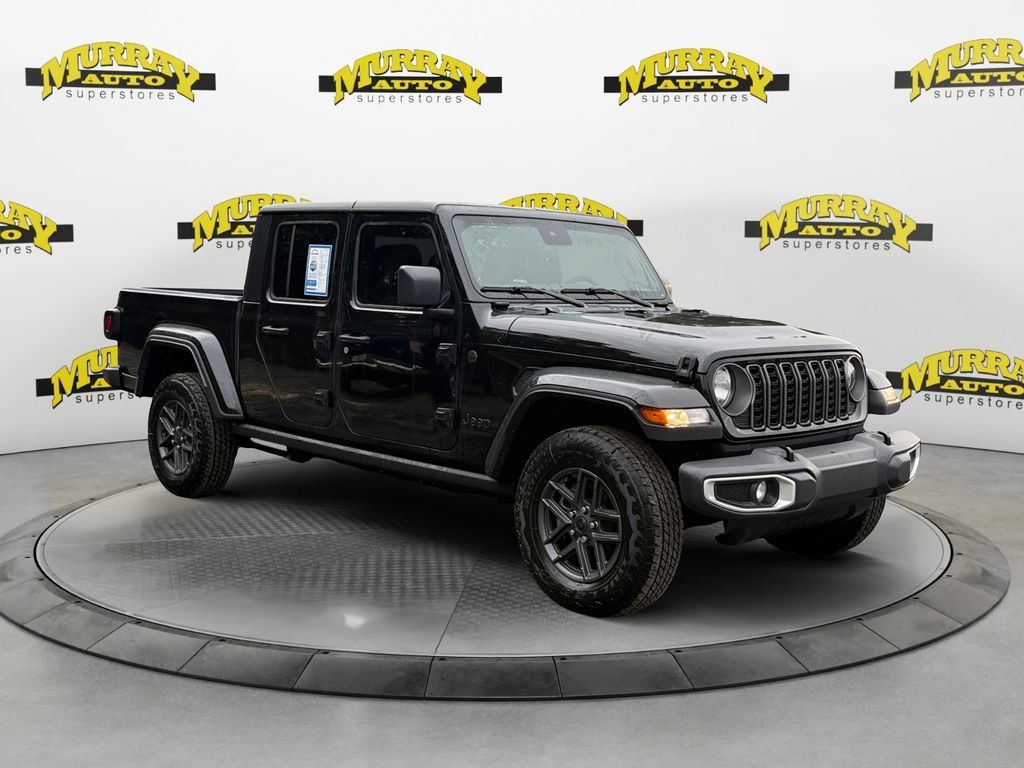 New 2025 Jeep Gladiator Sport AWD/4WD image 7