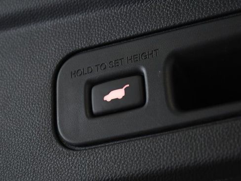 Used 2023 Acura MDX SH-AWD w/ Technology Package image 15