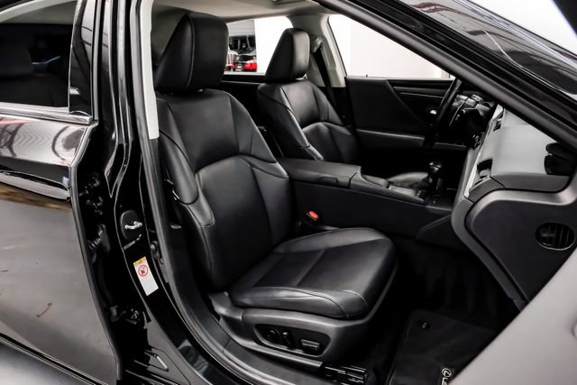 Used 2019 Lexus ES 350 w/ Premium Package FWD image 47