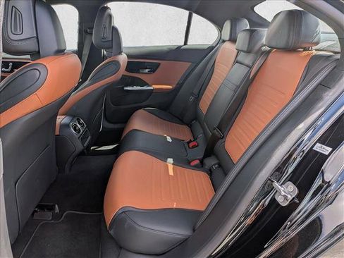 Used 2023 Mercedes-Benz C 300 Sedan image 19