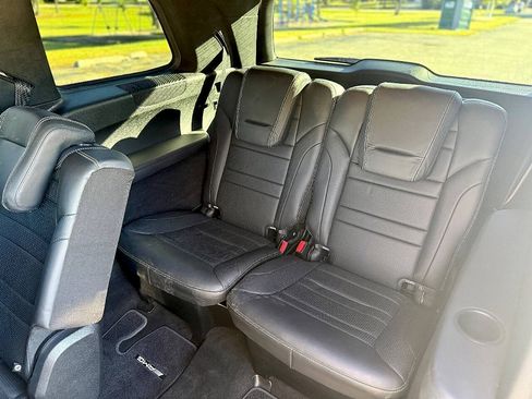 Used 2014 Mercedes-Benz GL 63 AMG 4MATIC image 24