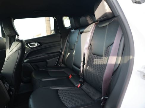 New 2026 Jeep Compass Latitude AWD/4WD image 28