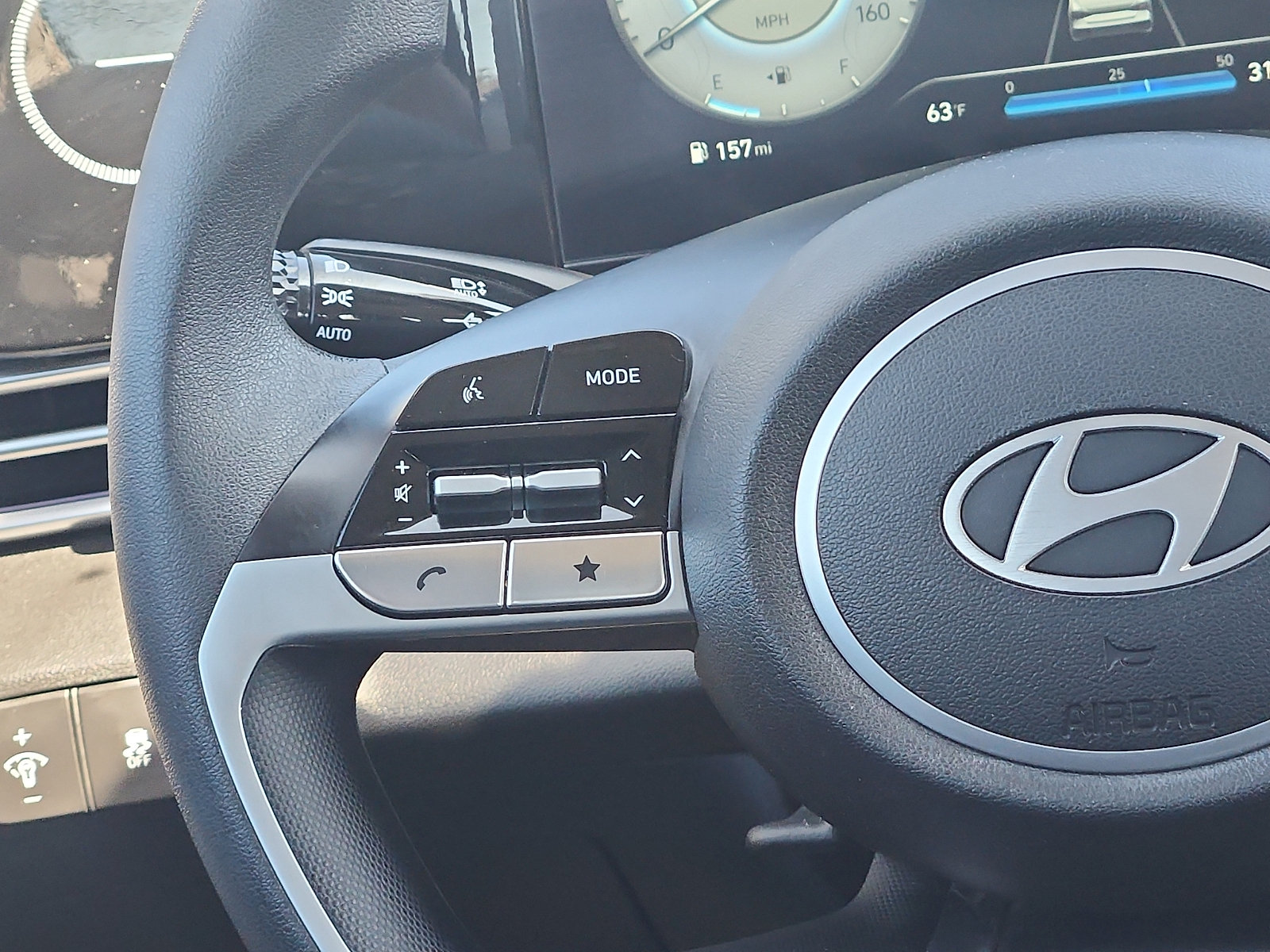 Certified 2024 Hyundai Elantra SEL FWD image 14