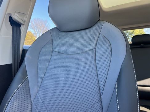 New 2026 Volkswagen Tiguan SE image 21