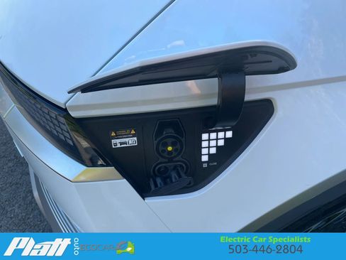 Used 2024 Hyundai Ioniq 5 Limited AWD/4WD image 57
