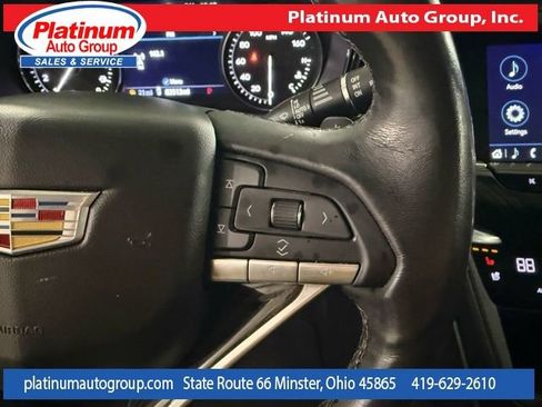 Used 2020 Cadillac XT6 Premium Luxury image 17