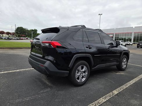 Used 2025 Toyota RAV4 XLE w/ Convenience Package AWD/4WD image 9